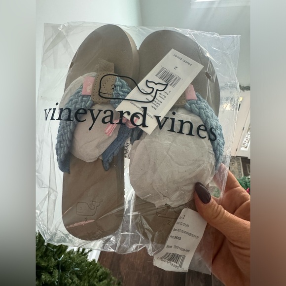 Vineyard vines sandals BNWT - Picture 1 of 1